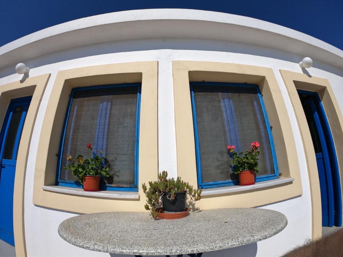 Agias Pelagias Little Beach House Agia Pelagia  Exteriör bild